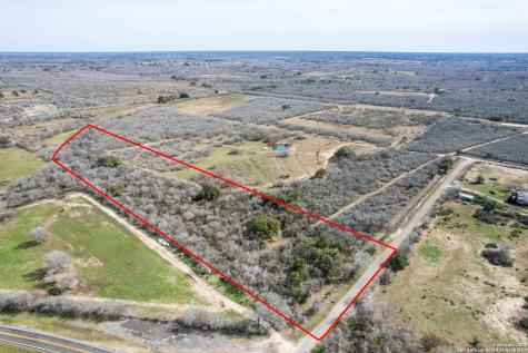 8684 Mineral Cemetery Road Beeville TX 78102