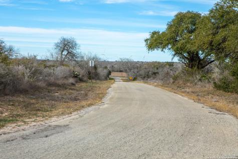 8684 Mineral Cemetery Road Beeville TX 78102