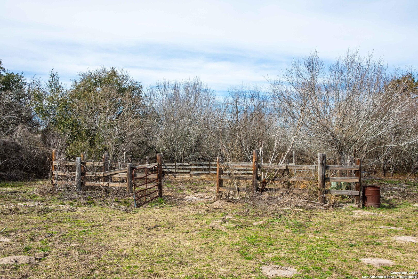 8684 Mineral Cemetery Road Beeville TX 78102