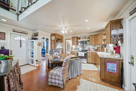 7307 New Sulphur Springs San Antonio TX 78263