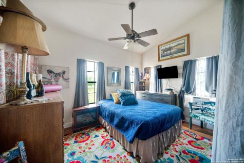 7307 New Sulphur Springs San Antonio TX 78263