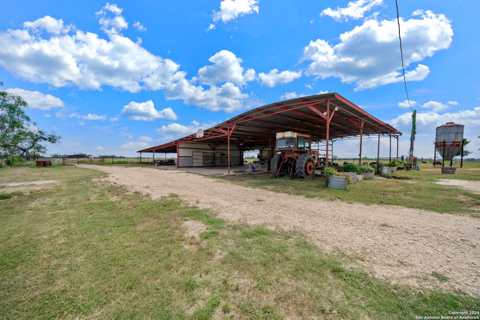 7307 New Sulphur Springs San Antonio TX 78263