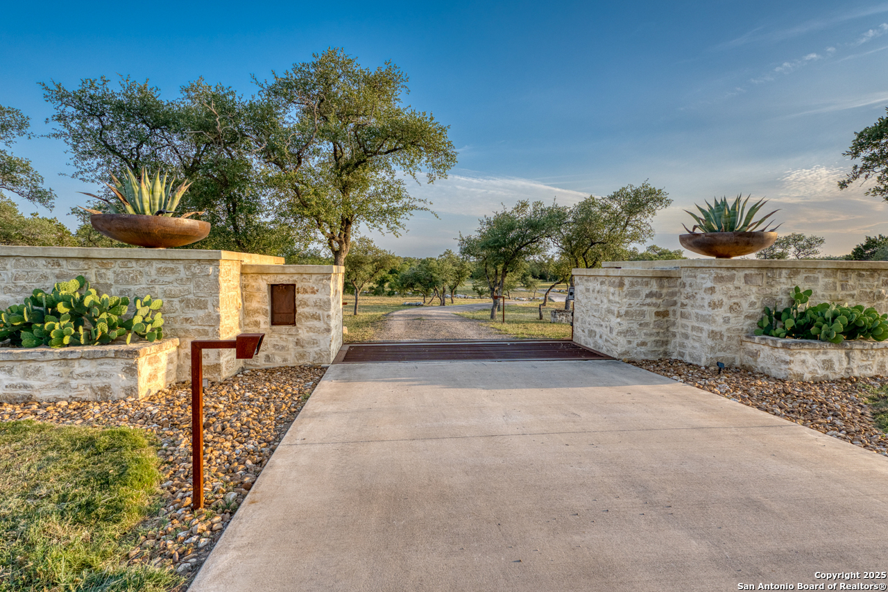 3111 Hugo Road San Marcos TX 78666