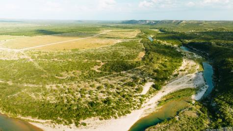 00 Tx-55 Uvalde TX 78801