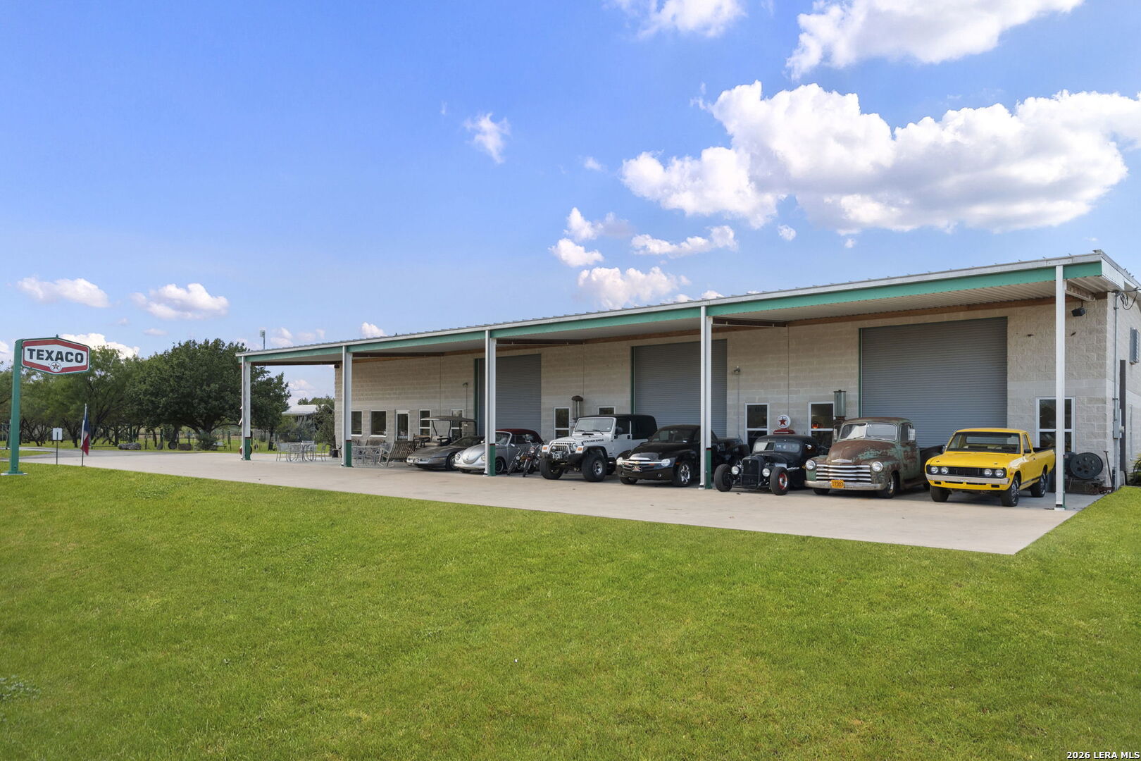 7914 S State Highway 16 Fredericksburg TX 78624