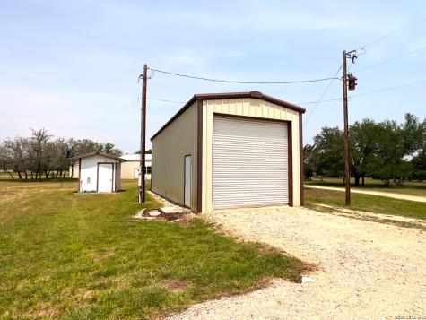 1220 Flying T Ranch Bandera TX 78003