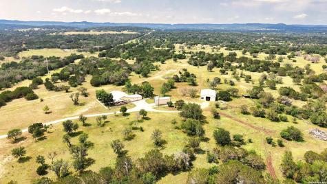 1220 Flying T Ranch Bandera TX 78003