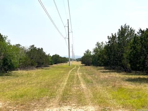 1220 Flying T Ranch Bandera TX 78003