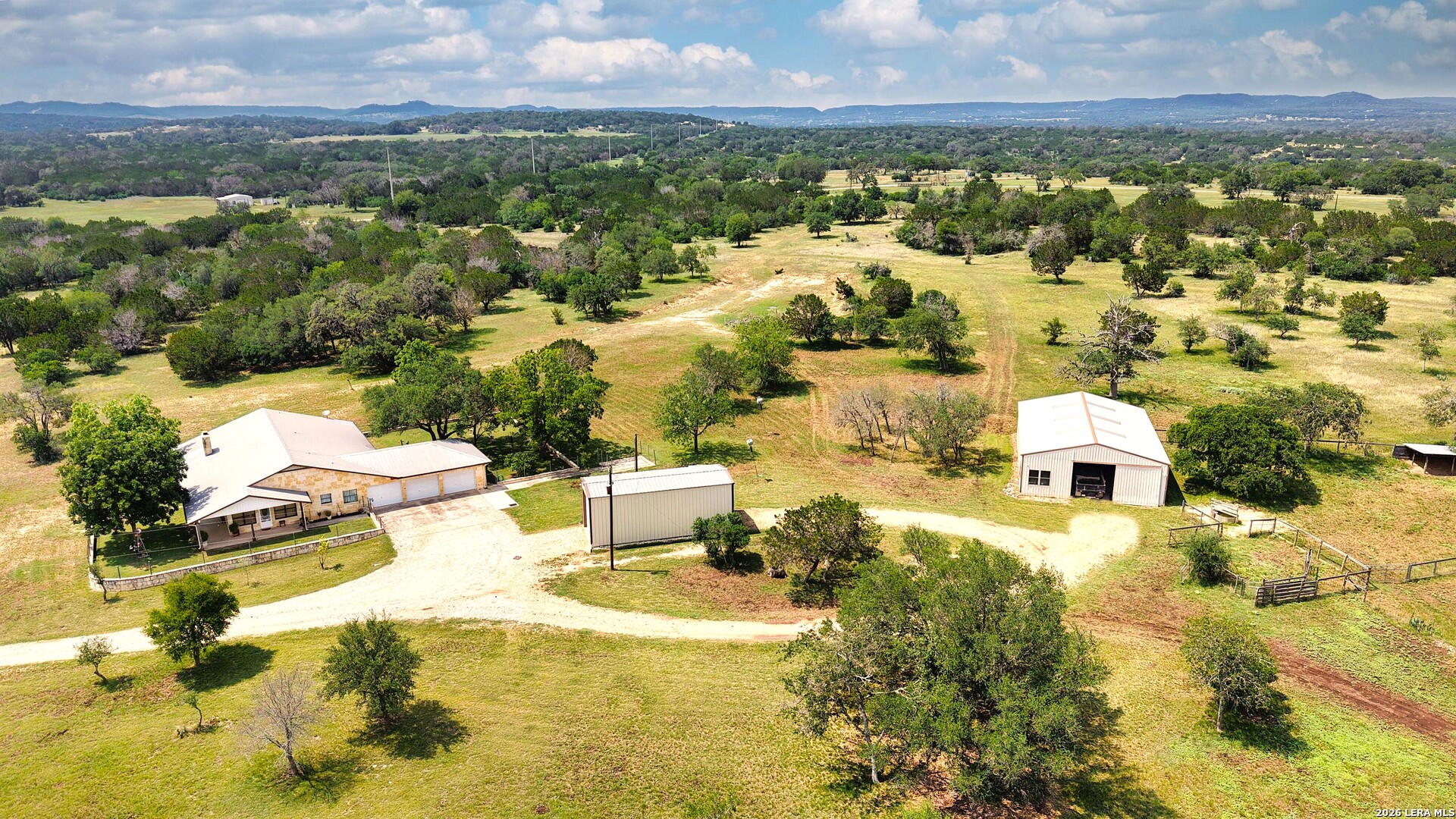 1220 Flying T Ranch Bandera TX 78003