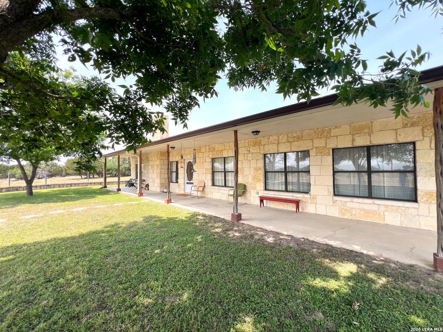 1220 Flying T Ranch Bandera TX 78003