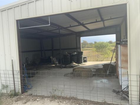 1912 Seminole Trail Dale TX 78616