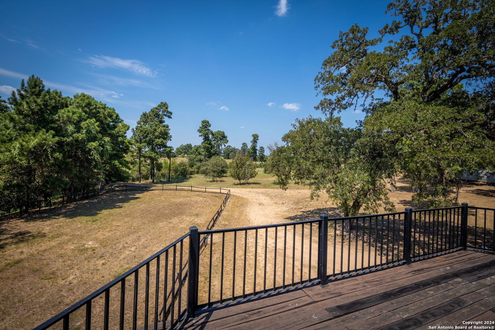 1031 Angel Lake Estates Alleyton TX 78935