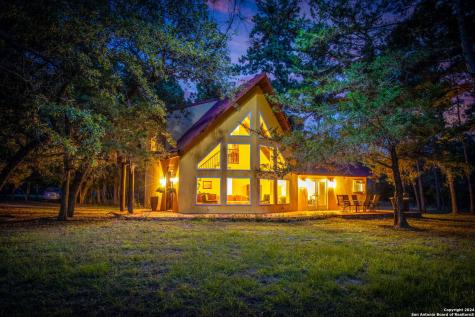 1031 Angel Lake Estates Alleyton TX 78935