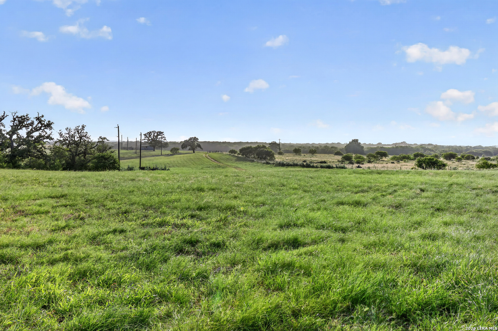 457 County Road 410 Stockdale TX 78160