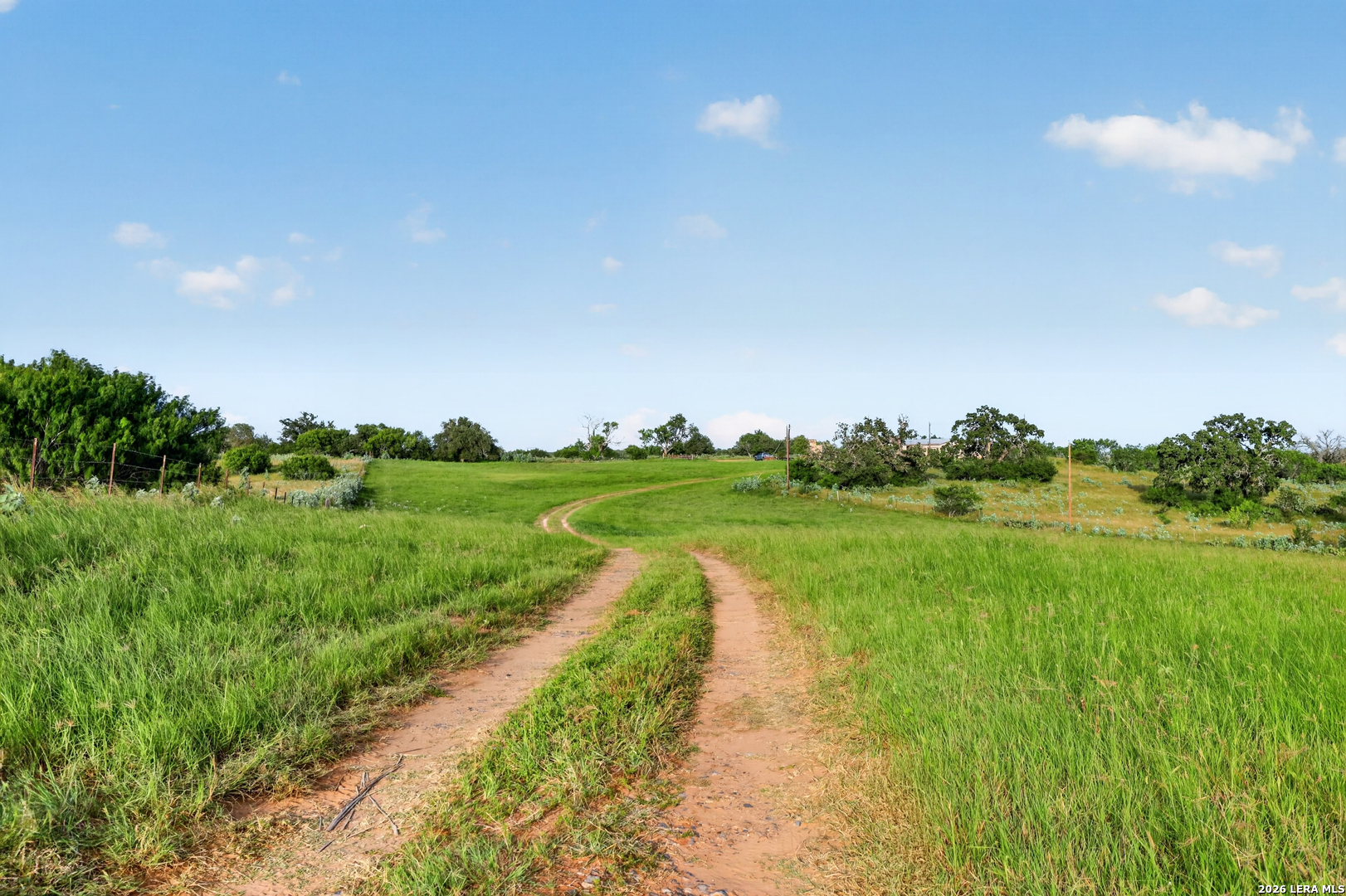 457 County Road 410 Stockdale TX 78160