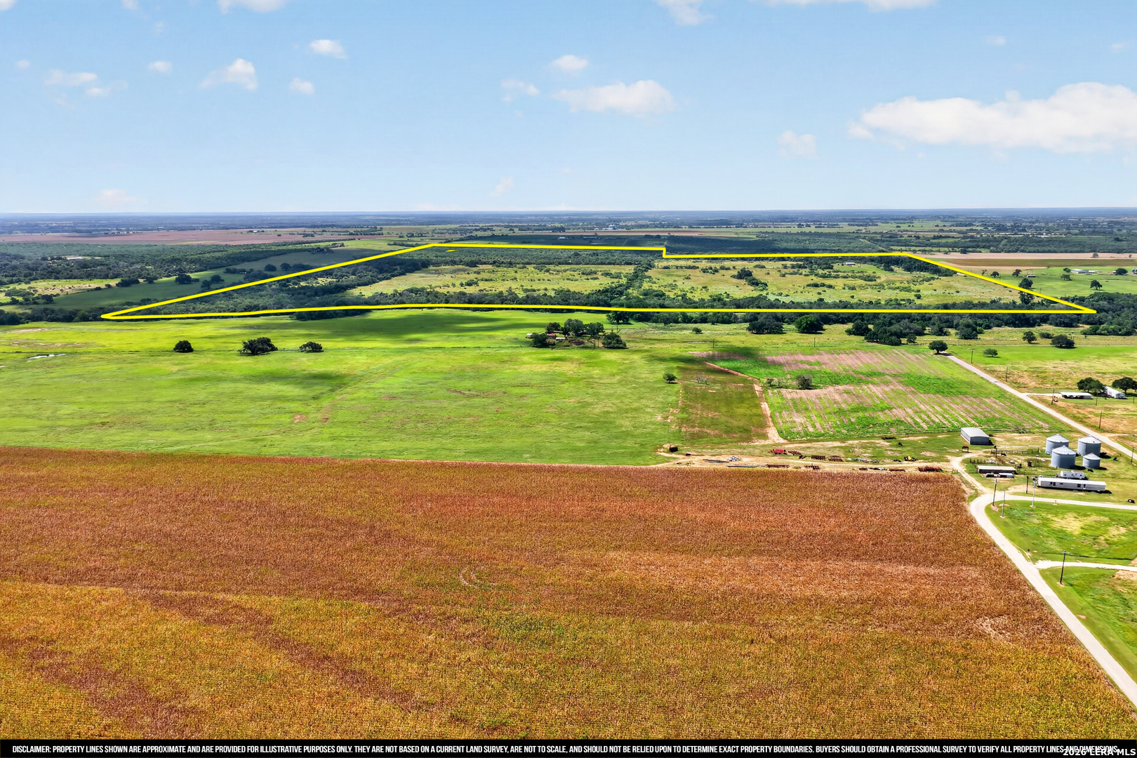 457 County Road 410 Stockdale TX 78160