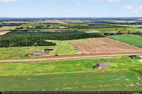 457 County Road 410 Stockdale TX 78160