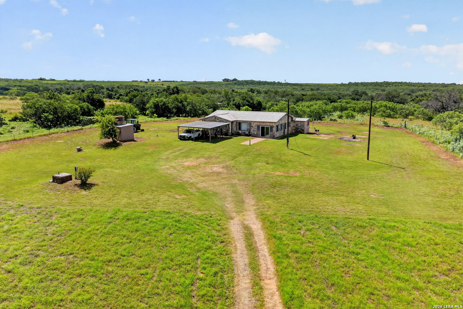 457 County Road 410 Stockdale TX 78160