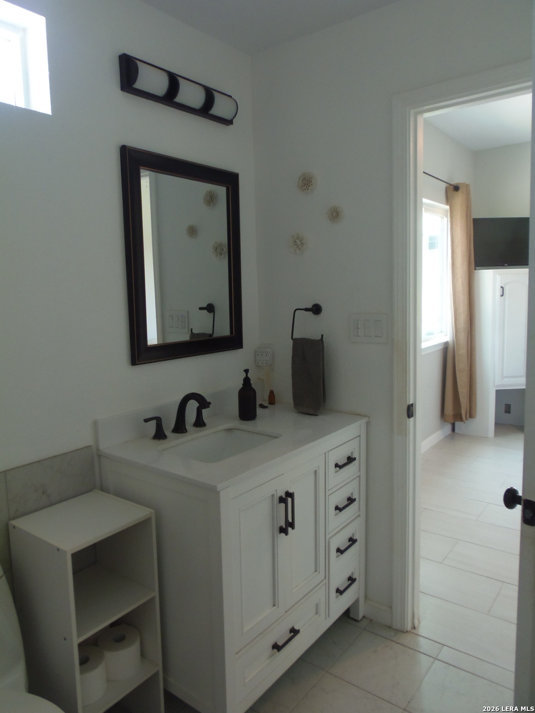 90 Romberg Road Dale TX 78616