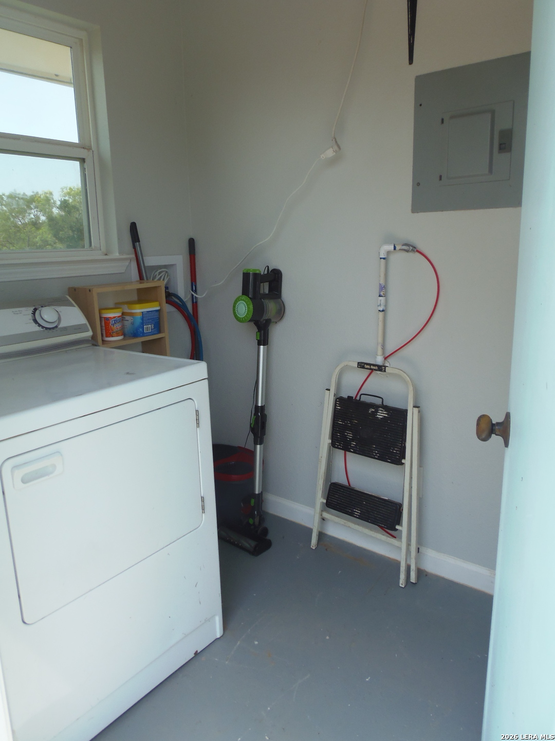90 Romberg Road Dale TX 78616