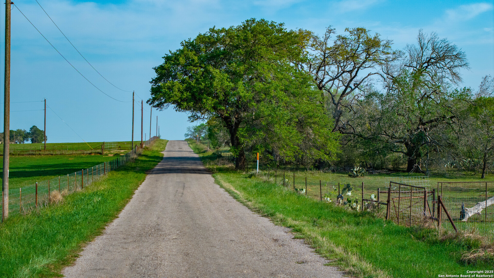 Tbd County Road 404 Floresville TX 78114