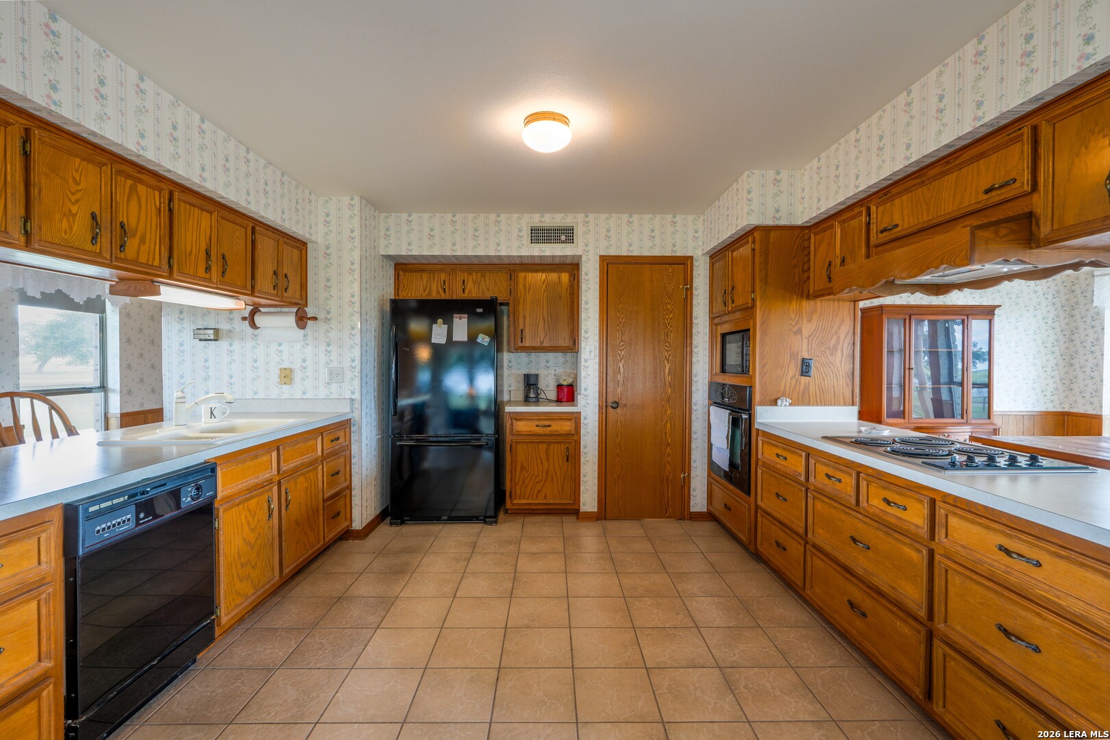 14068 Fm 1344 Falls City TX 78113