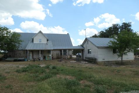 561 Hideaway Lane Pipe Creek TX 78063