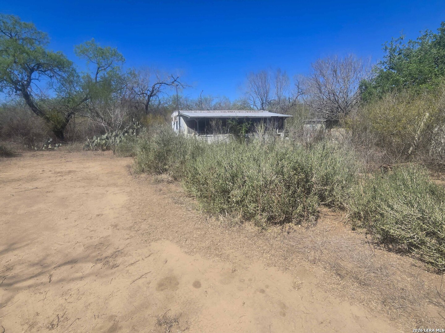 9239 Cr 123 Pawnee TX 78145