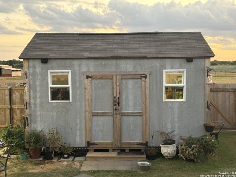 3144 Fm 1922 Floresville TX 78114
