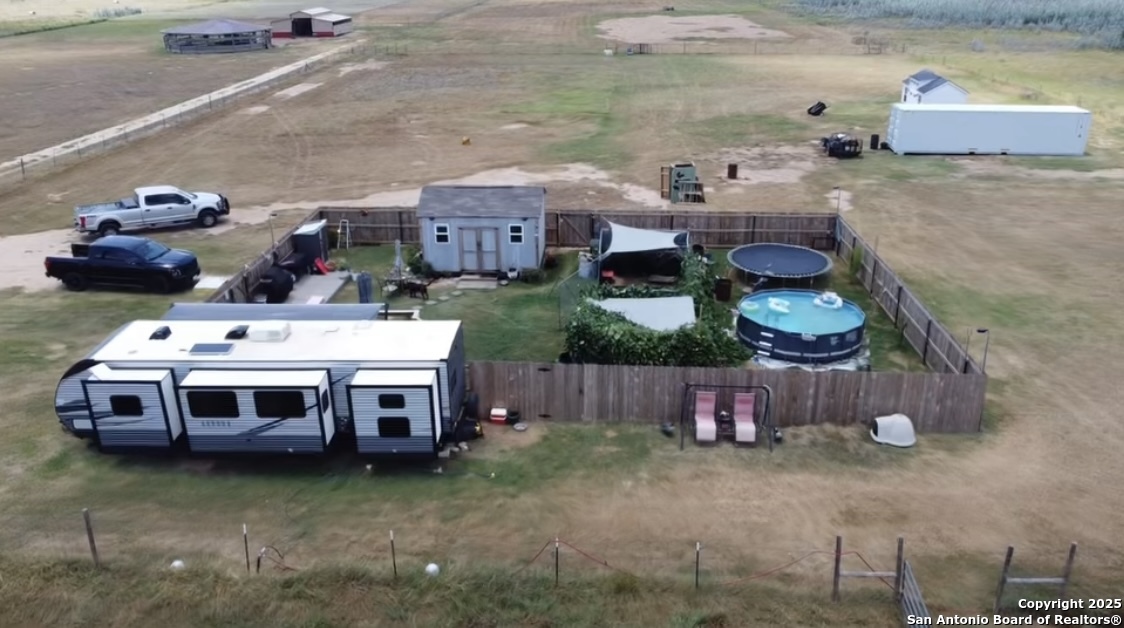 3144 Fm 1922 Floresville TX 78114