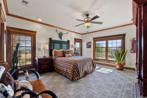 521 Bluff Creek Road Center Point TX 78010