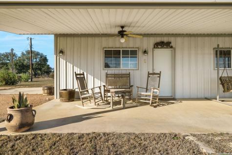 521 Bluff Creek Road Center Point TX 78010