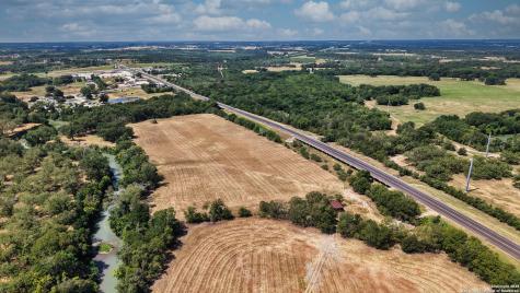 000 State Hwy 80 S Luling TX 78648