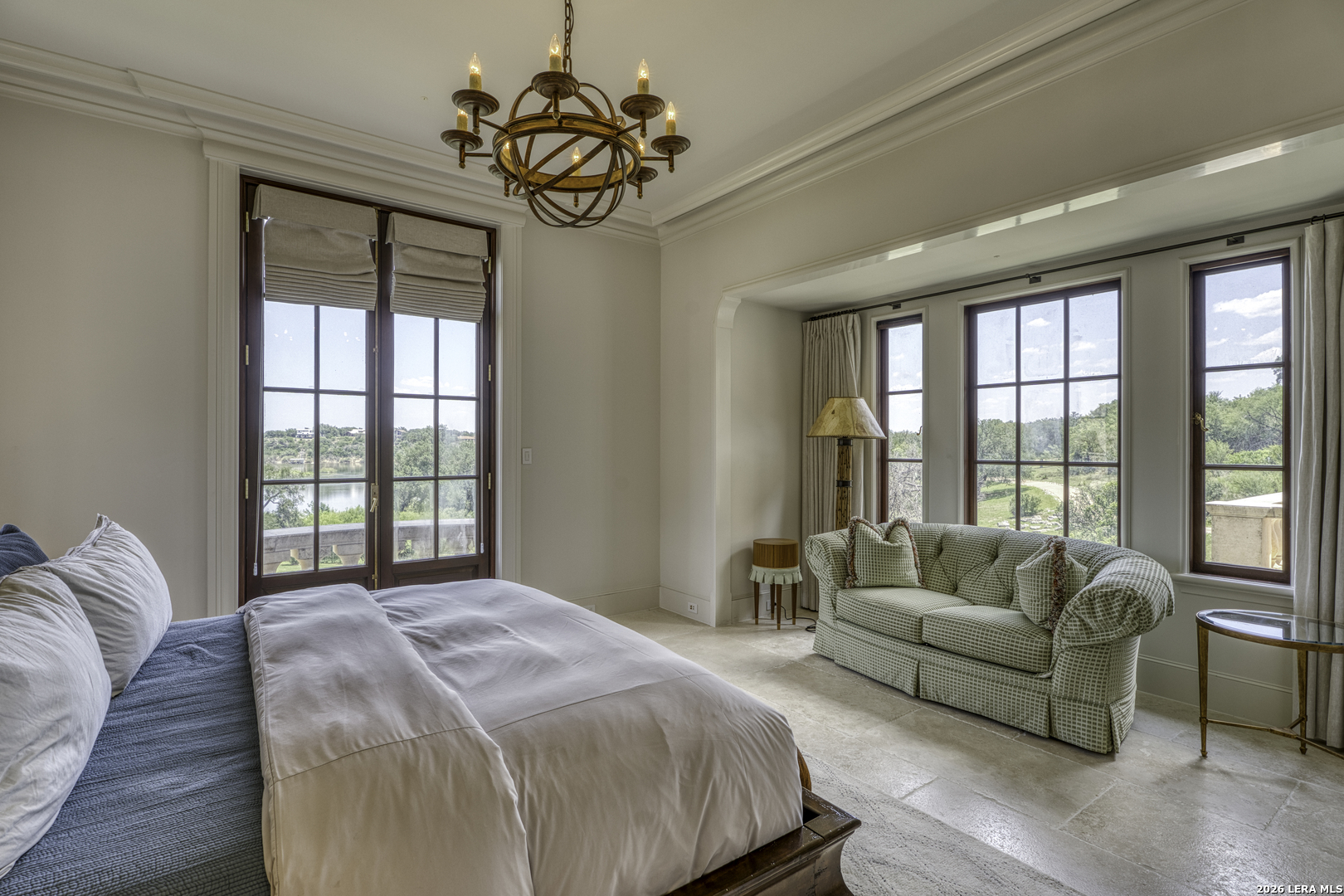 25800 Cox Crossing Road Spicewood TX 78669
