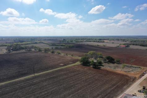 10085 Shepherd Road Atascosa TX 78002