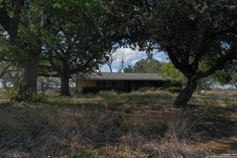 10085 Shepherd Road Atascosa TX 78002