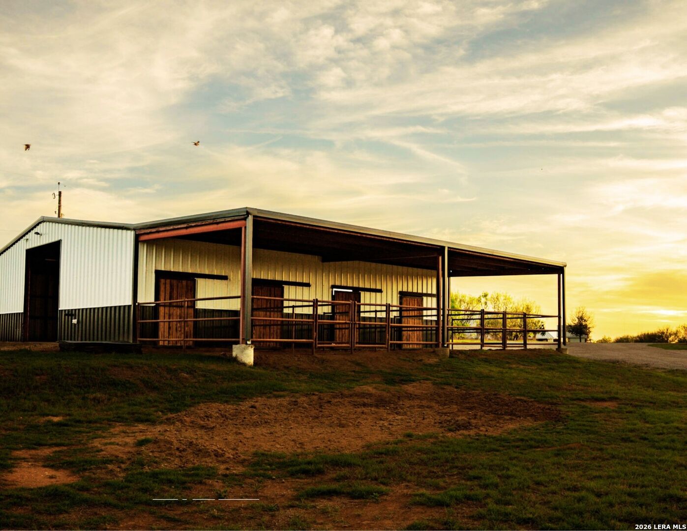 1260 County Road 361 La Vernia TX 78121