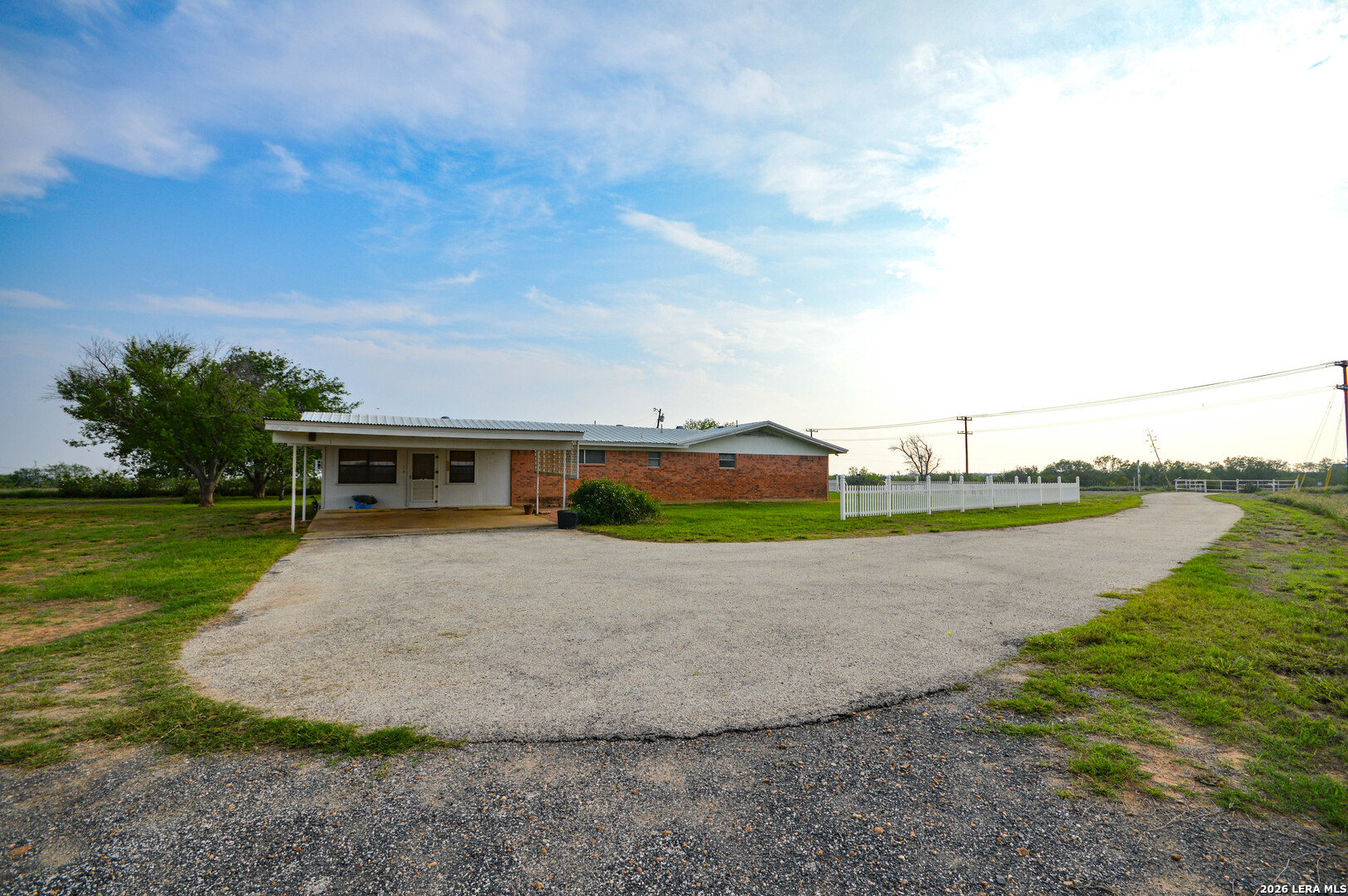 2923 Fm 186 Carrizo Springs TX 78834