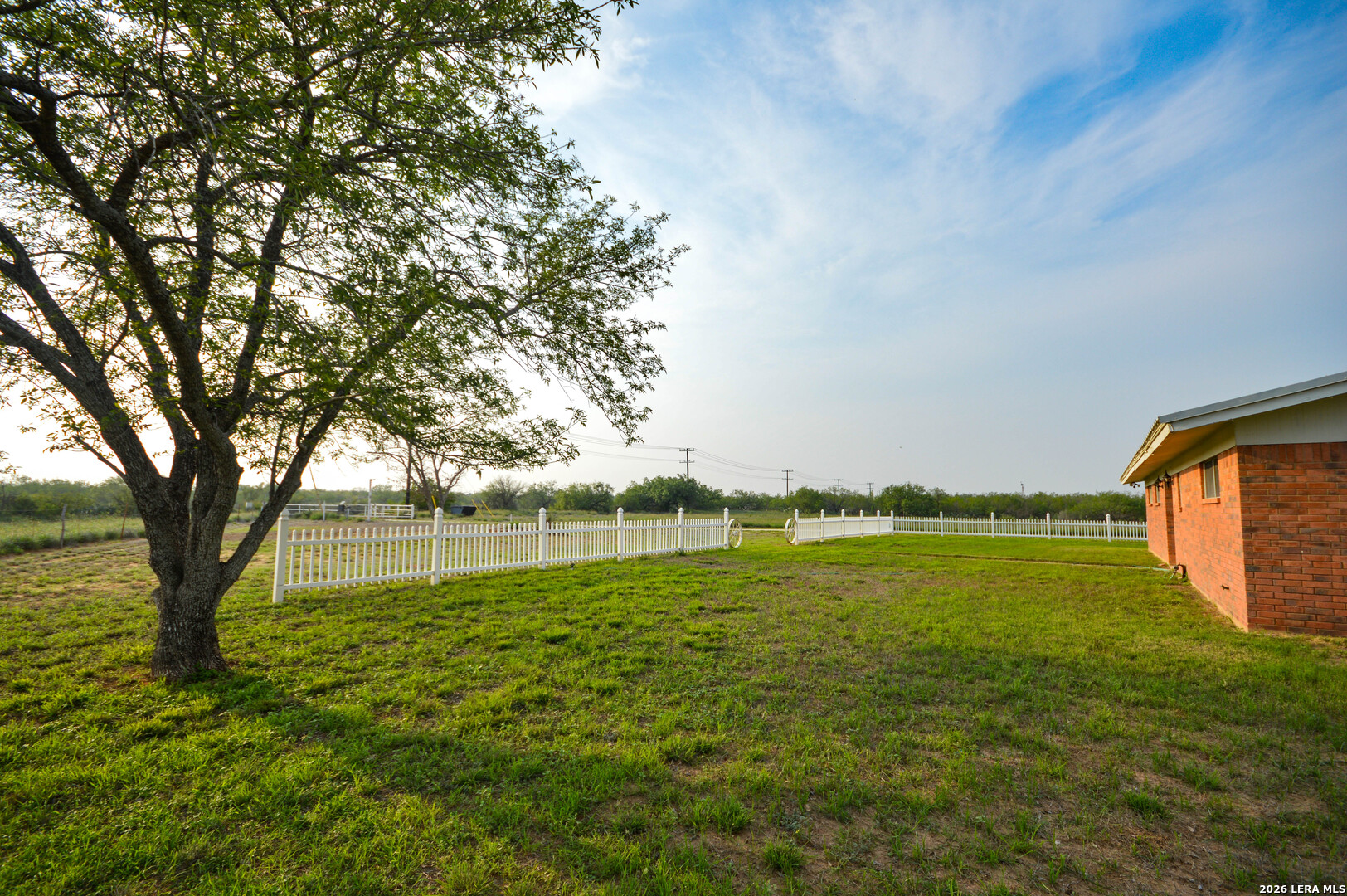 2923 Fm 186 Carrizo Springs TX 78834