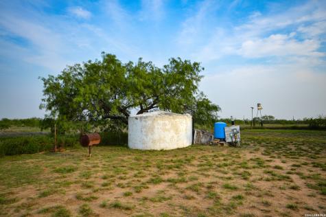 2923 Fm 186 Carrizo Springs TX 78834