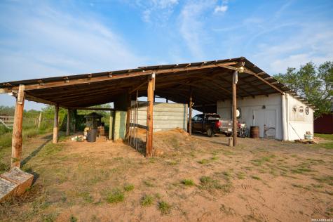 2923 Fm 186 Carrizo Springs TX 78834