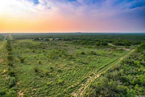 2923 Fm 186 Carrizo Springs TX 78834