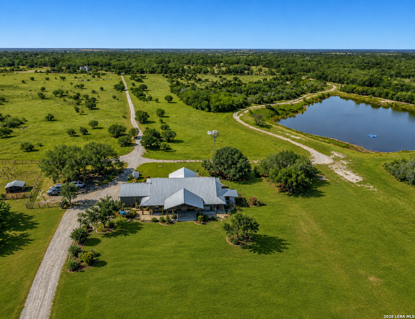 759 County Road 216 Hobson TX 78117