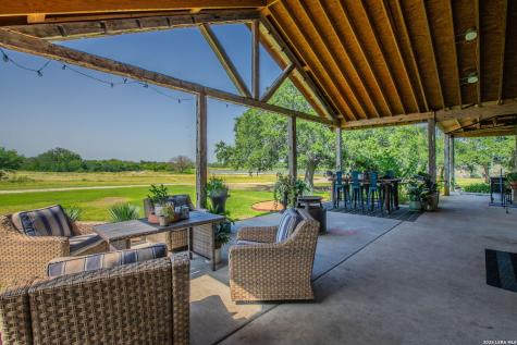 759 County Road 216 Hobson TX 78117