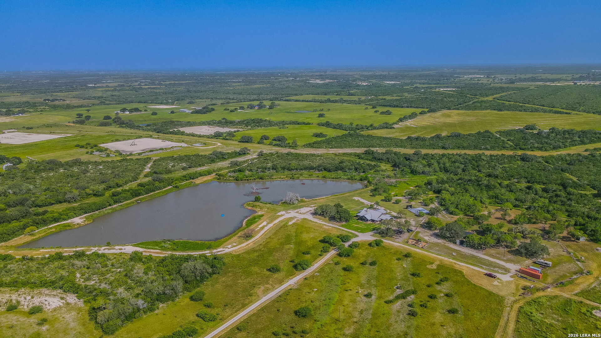 759 County Road 216 Hobson TX 78117