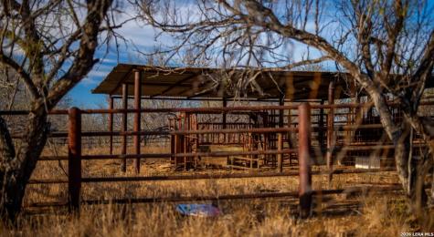 1799 Shumaca Road Carrizo Springs TX 78834