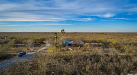 1799 Shumaca Road Carrizo Springs TX 78834