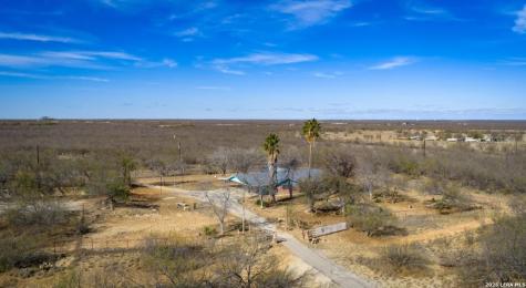 1799 Shumaca Road Carrizo Springs TX 78834