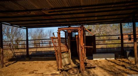 1799 Shumaca Road Carrizo Springs TX 78834