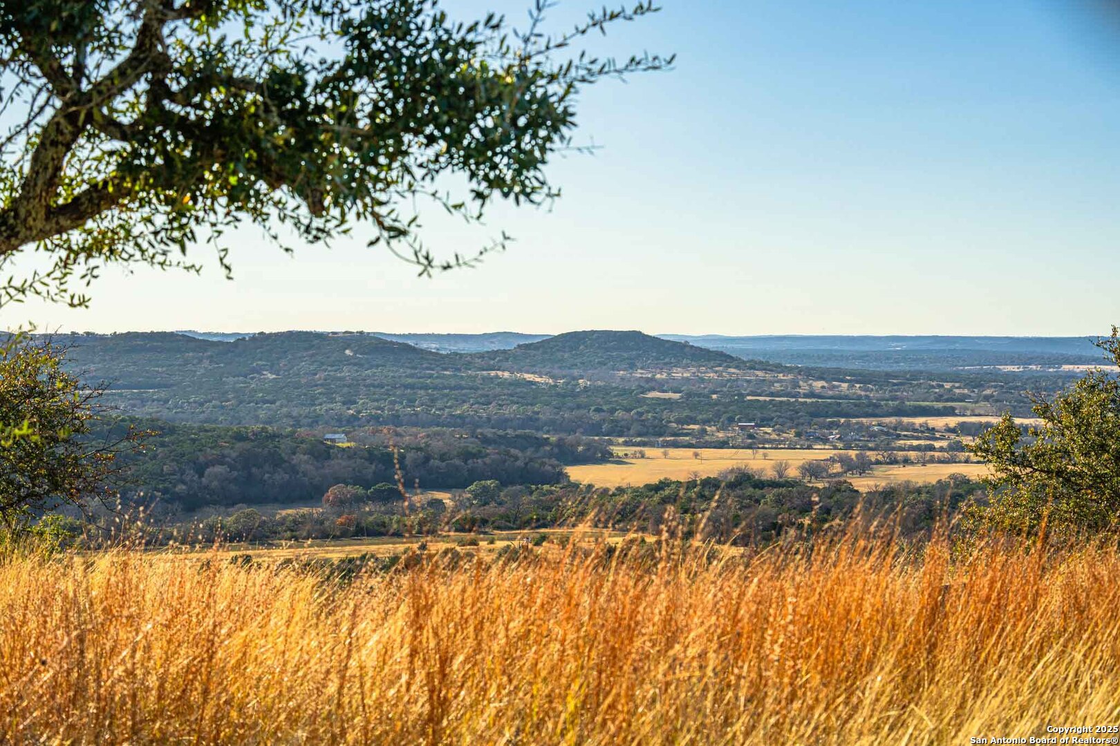 212 Sky Line Drive Comfort TX 78013